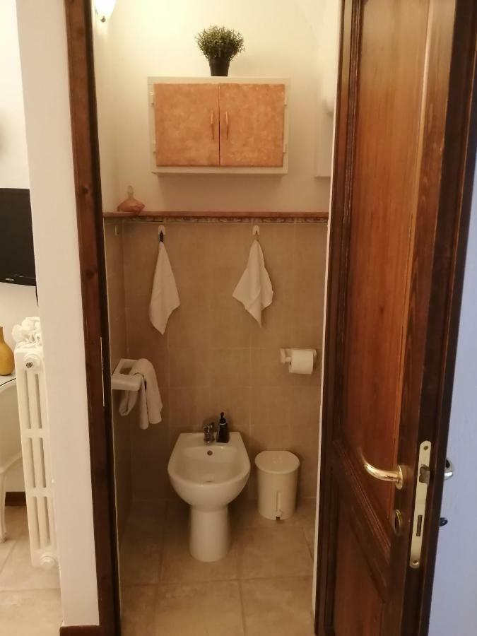 Orto Di Emma Lägenhet San Gimignano Exteriör bild