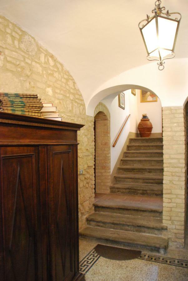 Orto Di Emma Lägenhet San Gimignano Exteriör bild